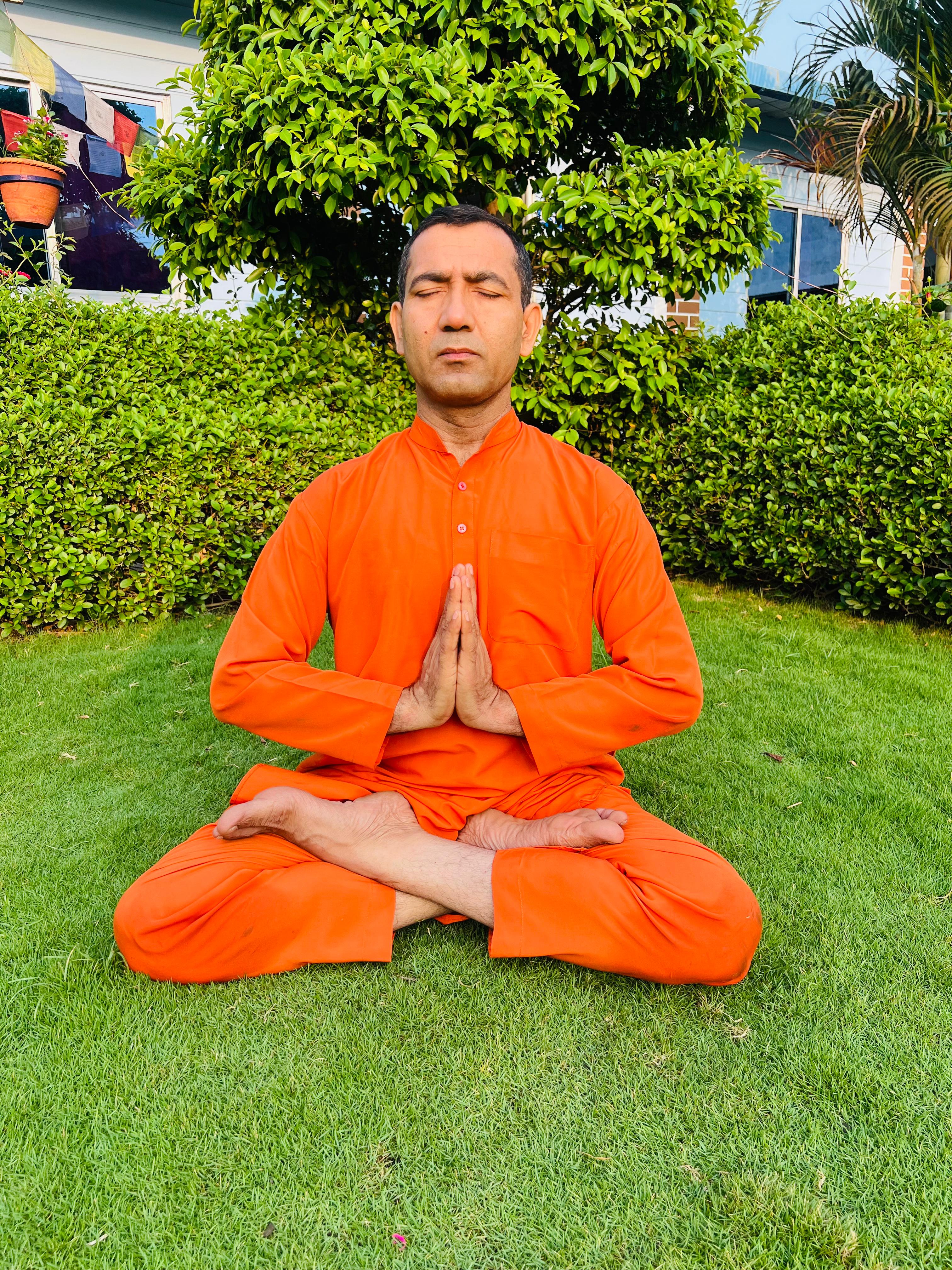 sukhasana pose yoga